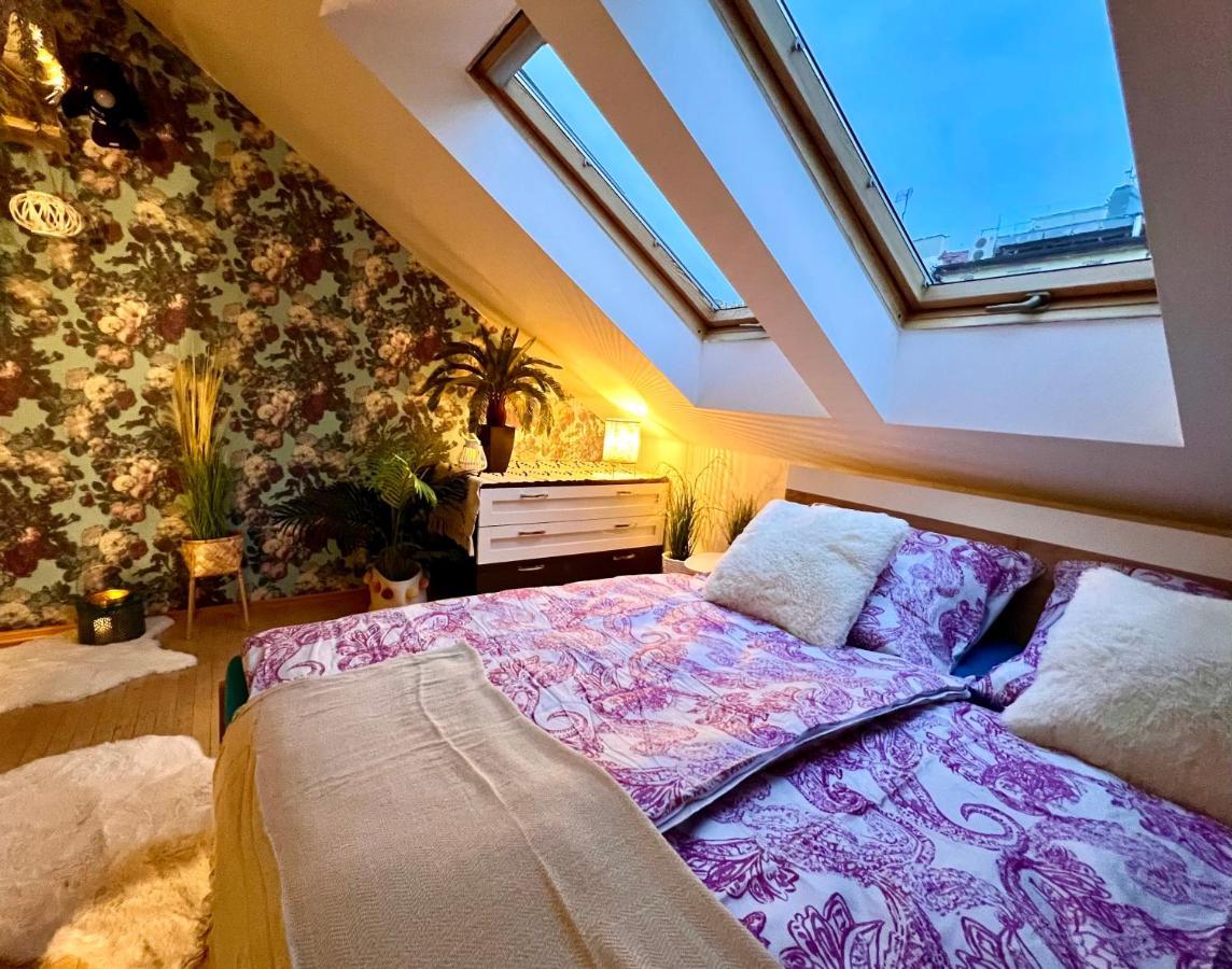 Appartamento Duplex 2 With Quiet Terrace On Wenceslas Square *